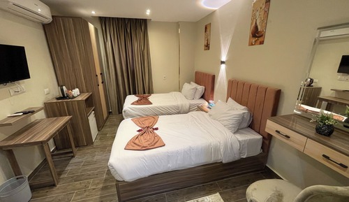 Habitación de lujo con 1 cama doble o 2 individuales, balcón