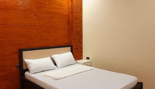 Habitación Confort con 1 cama doble o 2 individuales
