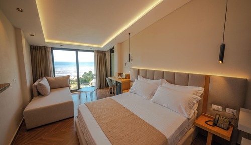 Habitación doble superior, balcón, vistas al mar