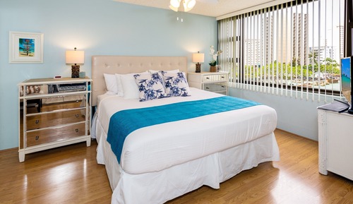 Apartamento, 1 habitación, balcón, vistas parciales al mar (0059)