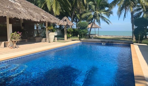 Casa de lujo, patio, vistas al mar