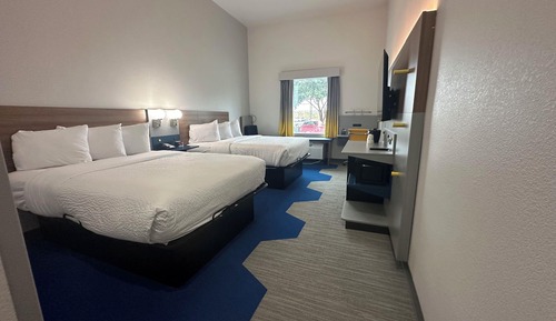 Habitación, 2 camas de matrimonio, accesible para personas con discapacidad, no fumadores