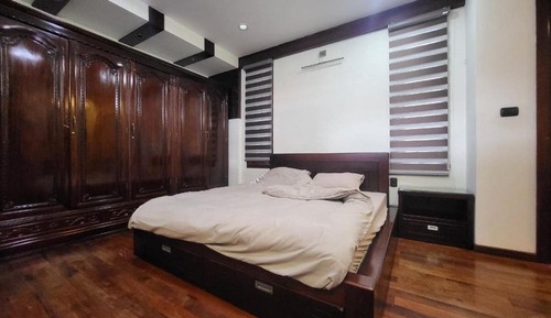 Habitación Confort doble, 1 cama de matrimonio grande, vistas a la ciudad