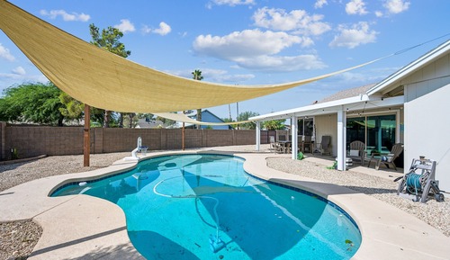 House, 4 Bedrooms