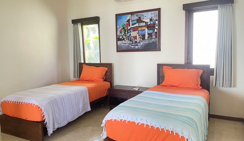 Habitación estándar con 2 camas individuales