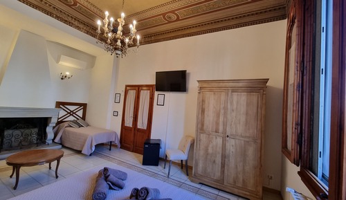 Habitación cuádruple, vistas al patio