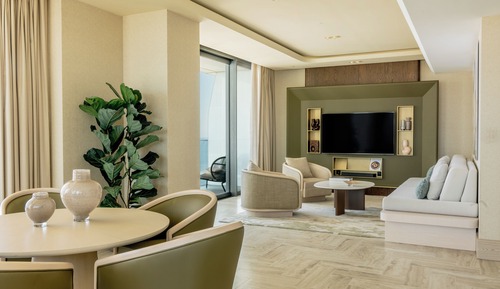 Suite (Beyond ME+ 3 adt)
