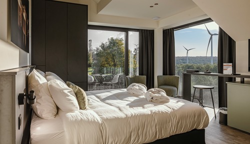 Suite de lujo, 1 habitación, bañera de hidromasaje, vistas al jardín