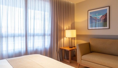 Habitación Premium doble, 1 cama de matrimonio grande, vistas a la ciudad