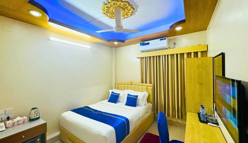 Habitación estándar con 1 cama doble o 2 individuales