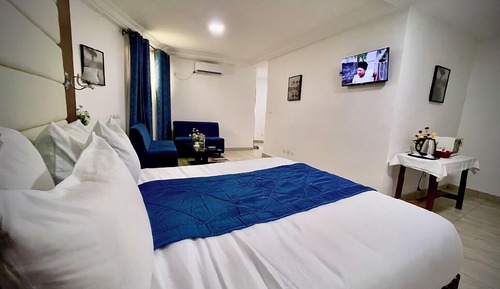 Suite junior, balcón