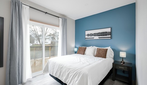 Deluxe Room, 1 Queen Bed, Garden View