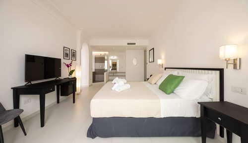 Suite junior, bañera de hidromasaje