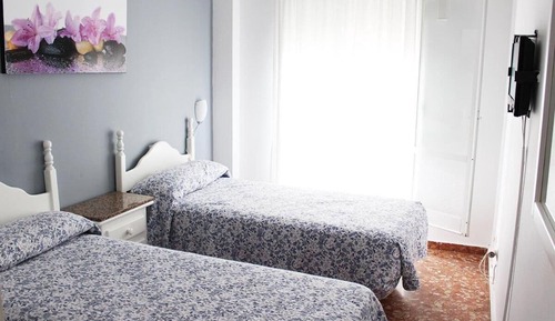 Habitación estándar con 2 camas individuales, vistas a la ciudad