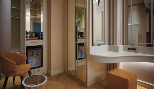 Classic Double Room-No View