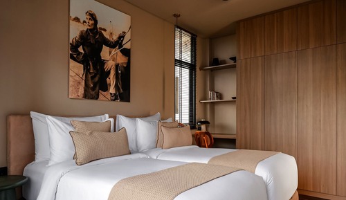 Suite Deluxe, no fumadores, balcón
