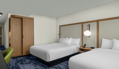 Habitación estándar, 2 camas de matrimonio (Mobility Accessible, Tub)