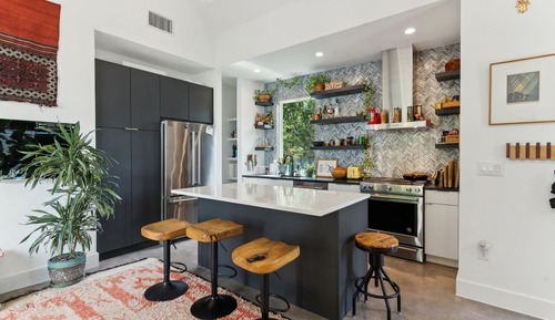 House, 2 Bedrooms
