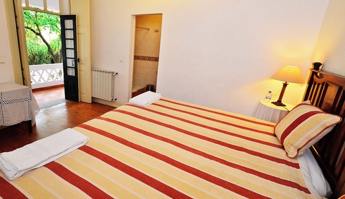 Habitación con 2 camas individuales
