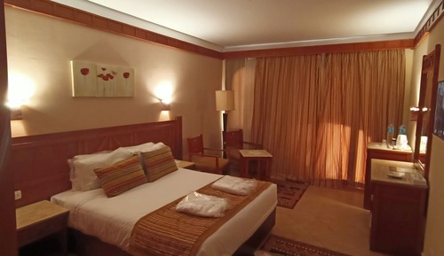 Habitación romántica doble, vistas a la piscina