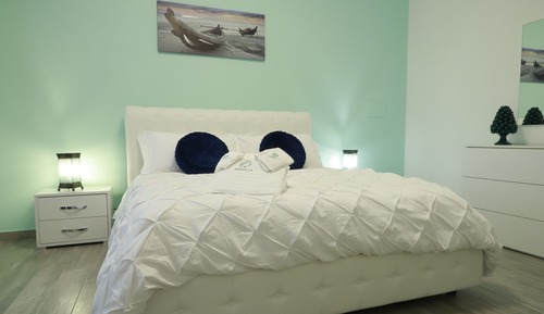 Emerella Luxury Family Suite Room 4
