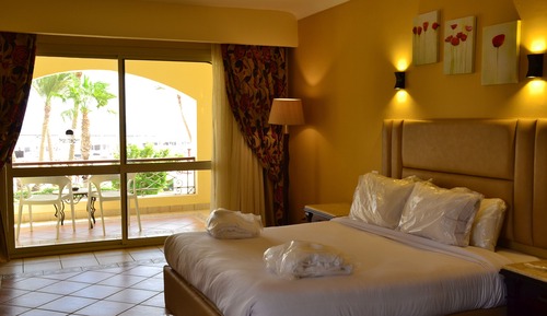 Junior Suite with Jacuzzi - Sea View