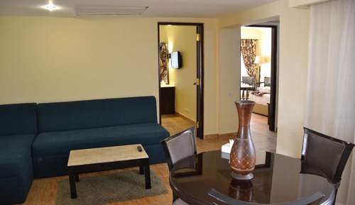 Royal Family 2 Bed Room