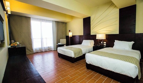 Habitación estándar con 1 cama doble o 2 individuales