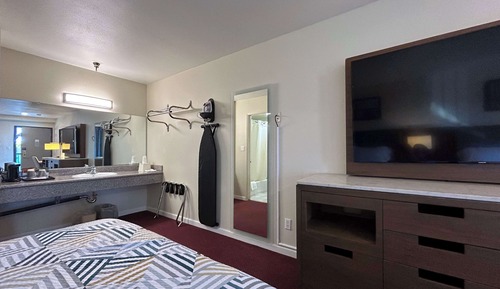 Habitación estándar, 1 cama de matrimonio grande, no fumadores, frigorífico y microondas