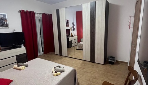 Habitación Confort con 1 cama doble o 2 individuales, vistas al patio