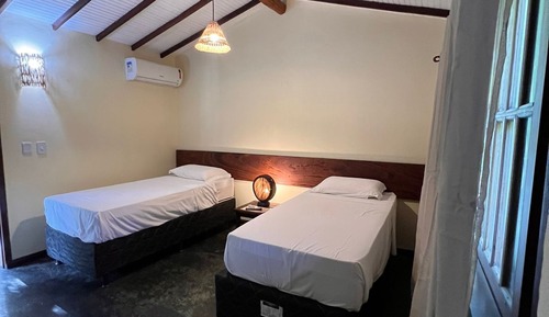 Habitación Deluxe con 1 cama doble o 2 individuales, lanai, vistas al jardín