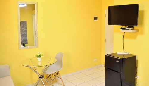 Habitación doble superior de uso individual, vistas a la piscina