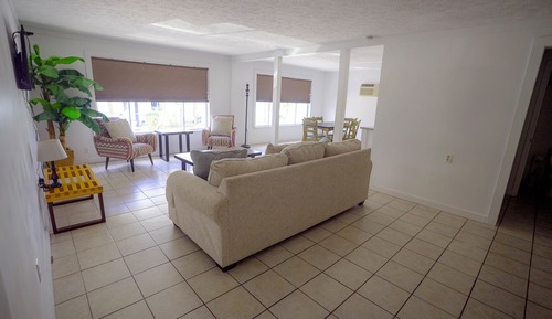 Suite, vistas al patio