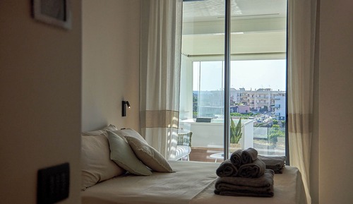 Habitación panorámica, vistas al mar, frente a la playa