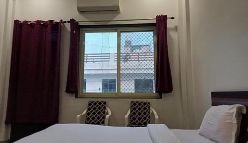 Superior Single Room