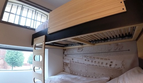 Habitación con 2 camas individuales
