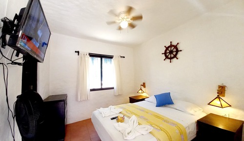 Habitación, 1 cama de matrimonio, vistas al jardín