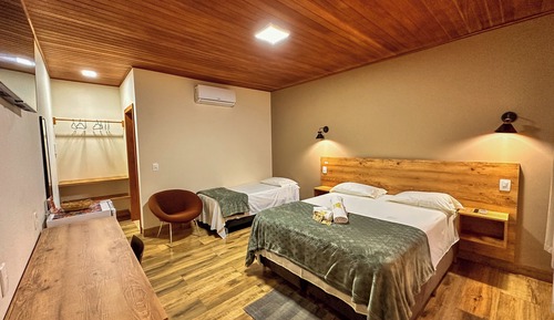 Suite Premium, balcón, vistas al jardín