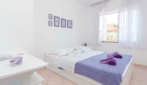Apartamento (Three Bedroom Apartment with Terrace )