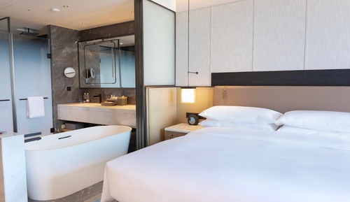 Habitación Deluxe, 1 cama de matrimonio grande, vistas al lago