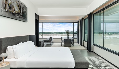 Suite estudio ejecutiva, vistas al río