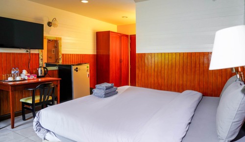 Habitación estándar, 1 cama de matrimonio grande, balcón