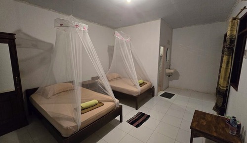 Habitación estándar con 2 camas individuales