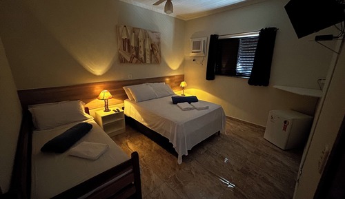 Habitación triple Confort, vistas a la ciudad