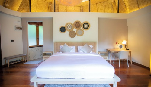 Habitación superior, vistas al jardín