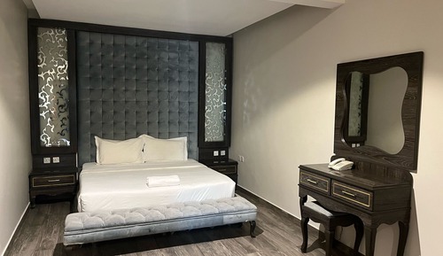 Executive Studio