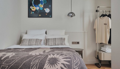 Studio Deluxe - Silver 401