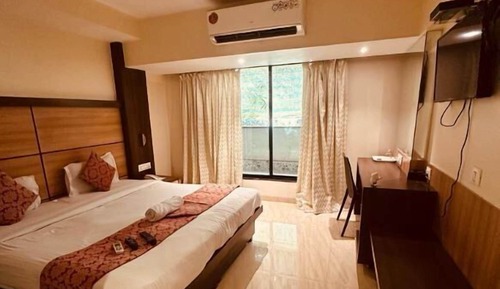 Super Deluxe Room