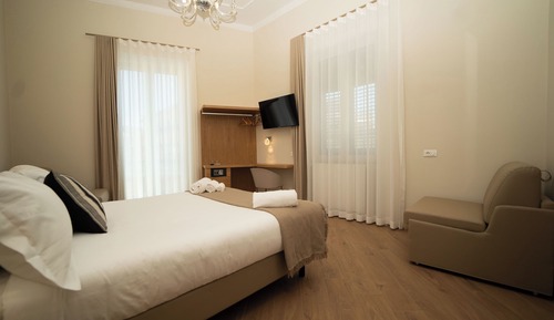 Habitación superior, vistas a la ciudad