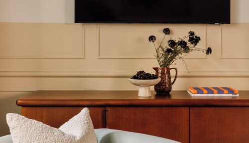 Begonia Suite